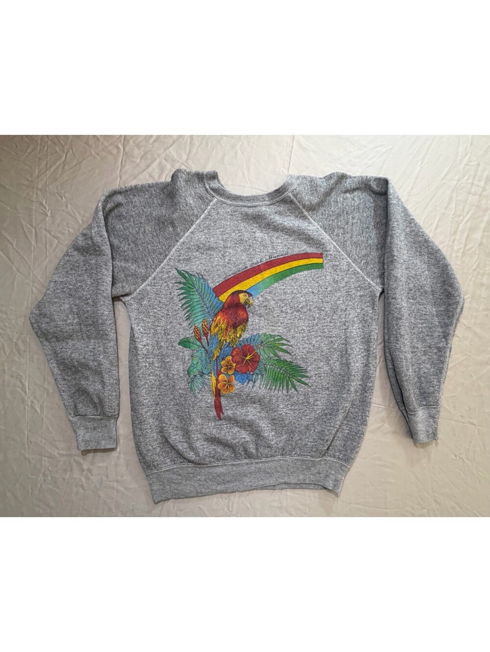 Vintage 80s USA Parrot Rainbow Tropical Graphic Crewneck Sweatshirt Gray